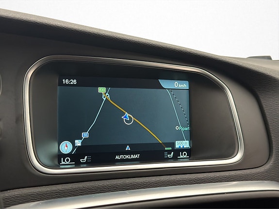 Volvo V40 21 of 30