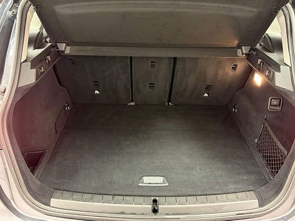 BMW 218i 17 of 18