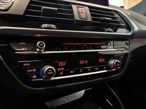 BMW X4 13 of 24