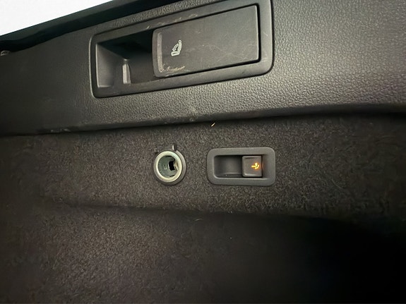 Volkswagen Passat 27 of 30