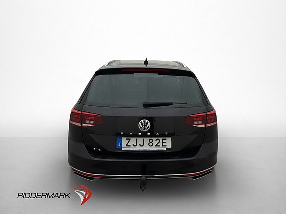 Volkswagen Passat 6 of 30