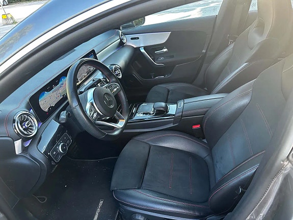 Mercedes-Benz CLA200 16 of 16