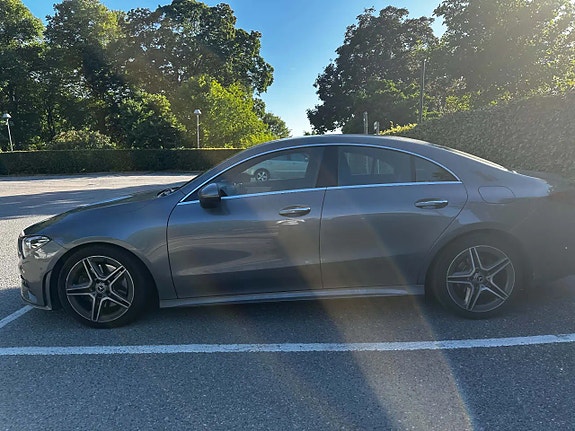 Mercedes-Benz CLA200 5 of 16