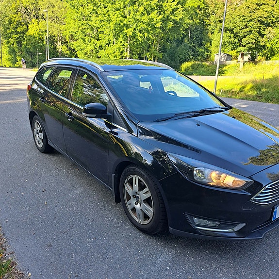 Ford Focus 7 of 8