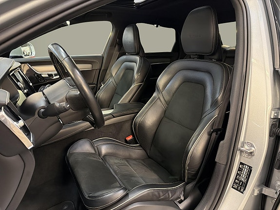 Volvo S90 9 of 30