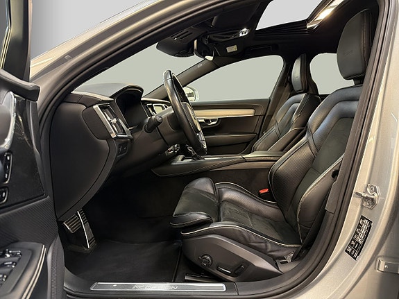 Volvo S90 8 of 30