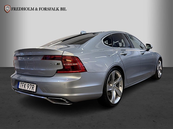 Volvo S90 5 of 30
