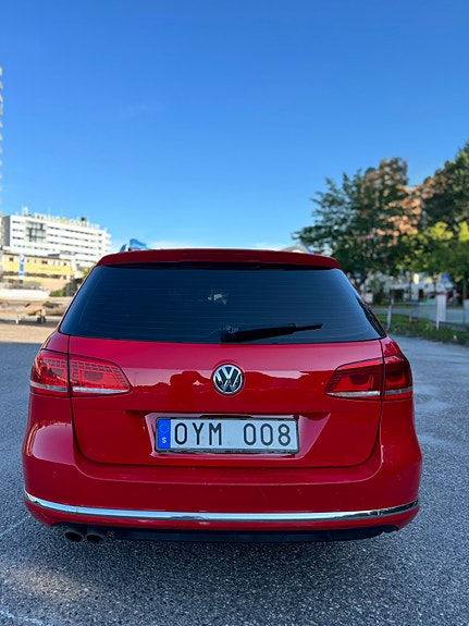 Volkswagen Passat 5 of 13