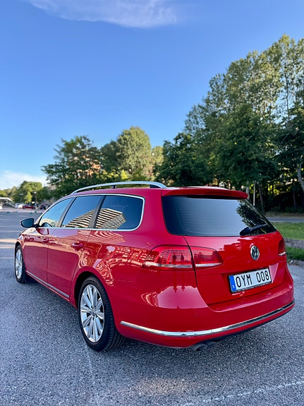 Volkswagen Passat 4 of 13