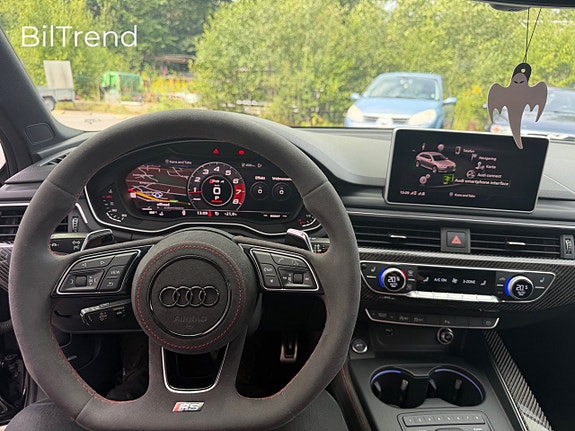 Audi RS4 22 of 30