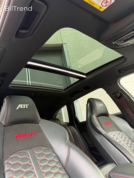 Audi RS4 29 of 30