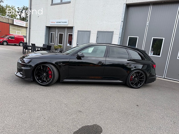 Audi RS4 5 of 30