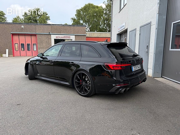 Audi RS4 6 of 30
