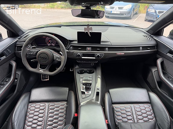 Audi RS4 14 of 30