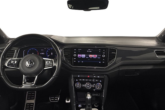 Volkswagen T-Roc 13 of 26