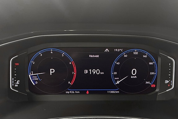 Volkswagen T-Roc 26 of 26
