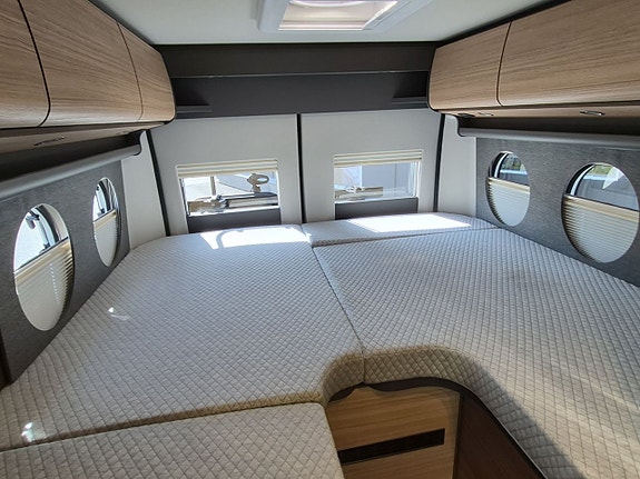 Malibu 640 Van Comfort GT automat, långbäddar, dieselvärme, kanonfin 15 of 26