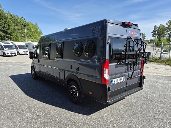 Malibu 640 Van Comfort GT automat, långbäddar, dieselvärme, kanonfin 4 of 26
