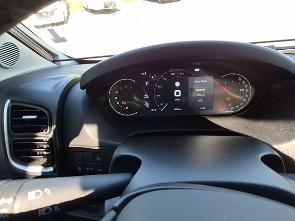 Malibu 640 Van Comfort GT automat, långbäddar, dieselvärme, kanonfin 24 of 26