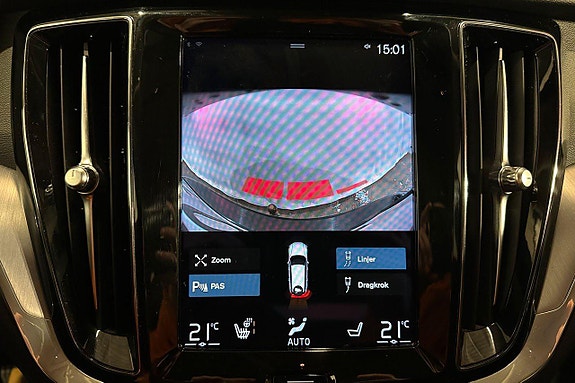 Volvo V60 Cross Country 15 of 22
