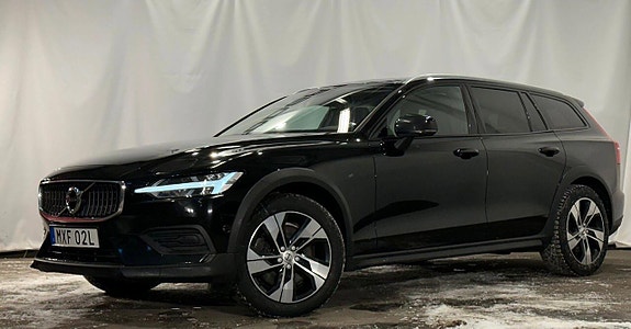 Volvo V60 Cross Country 4 of 22
