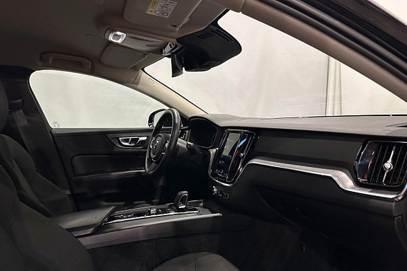 Volvo V60 Cross Country 20 of 22