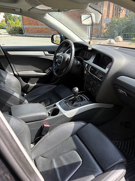 Audi A4 5 of 8