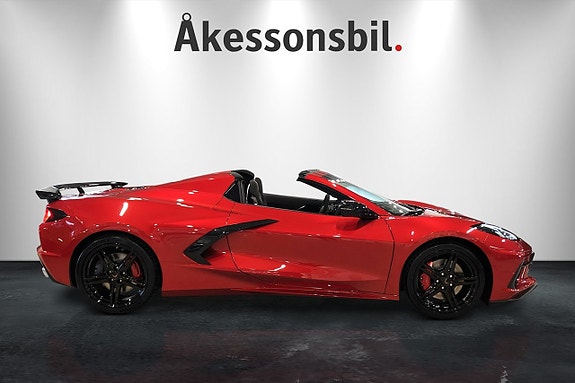 Chevrolet Corvette 9 of 26