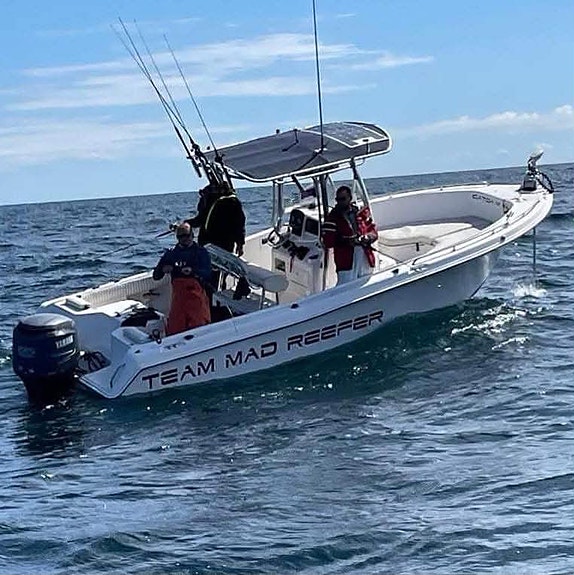 Sea Hunt Triton 232 – Yamaha F225 – Extremt välutrustad havsfiskebåt 3 of 4