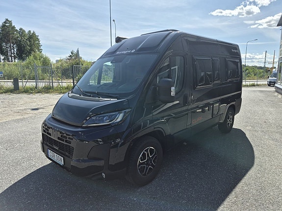 Sunlight Cliff 540 Adventure 180 hk, automat, solcell, dieselvärme, kanonfin 4 of 24
