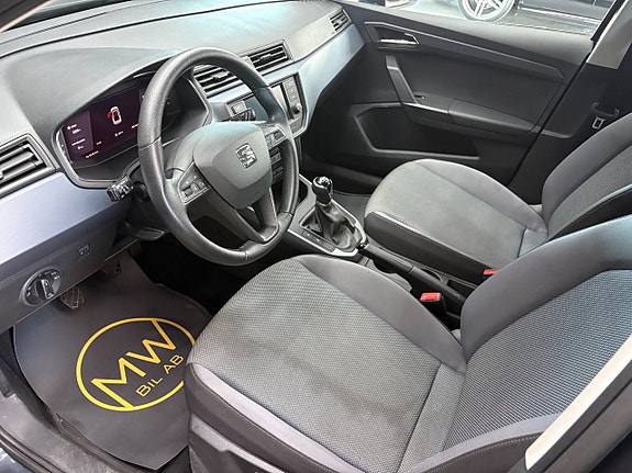 Seat Arona 5 of 13