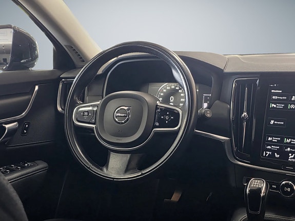 Volvo V90 13 of 15