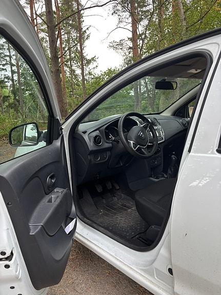Dacia Sandero 6 of 10
