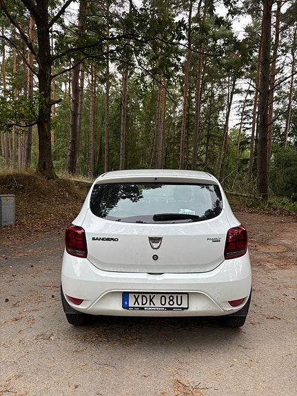 Dacia Sandero 4 of 10