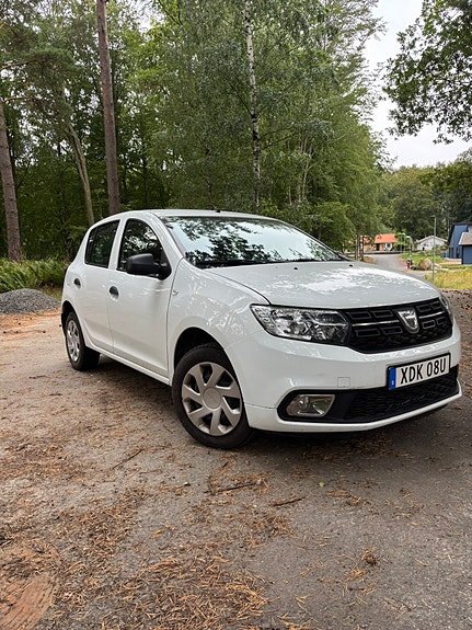 Dacia Sandero 2 of 10