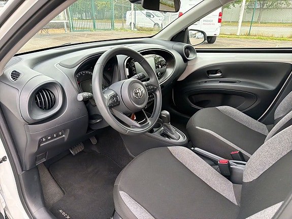 Toyota Aygo X 13 of 18