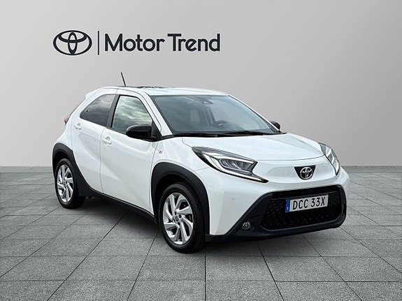 Toyota Aygo X 6 of 18
