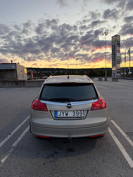 Opel Insignia 3 of 22