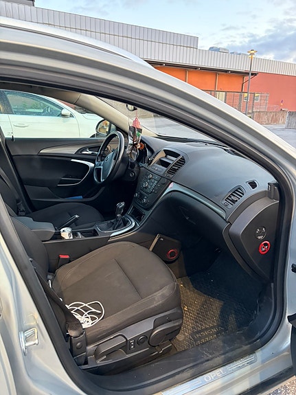 Opel Insignia 16 of 22