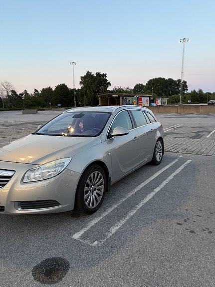 Opel Insignia 4 of 22