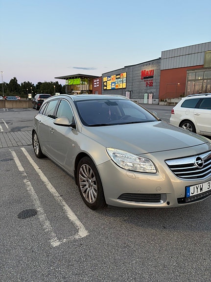 Opel Insignia 5 of 22