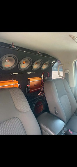 Nissan Navara 4 of 6