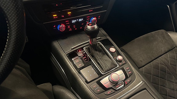 Audi RS6 25 of 30