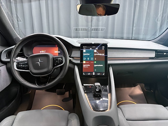 Polestar 2 8 of 13