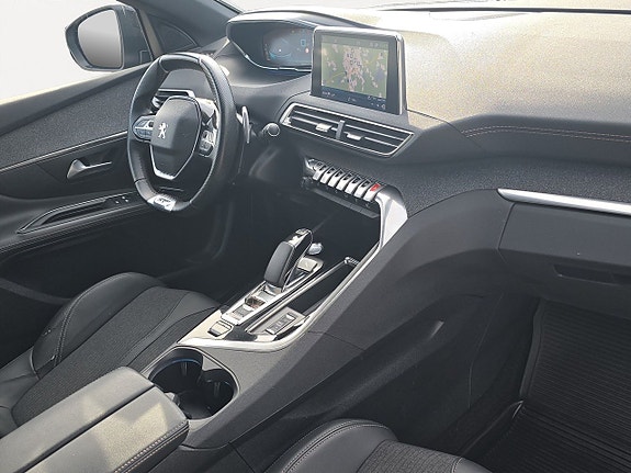 Peugeot 3008 14 of 19