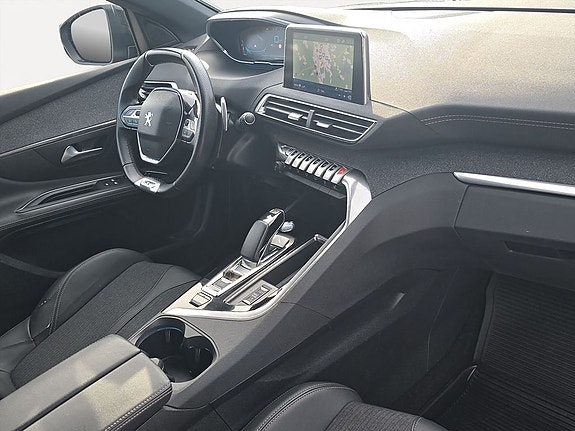 Peugeot 3008 14 of 19
