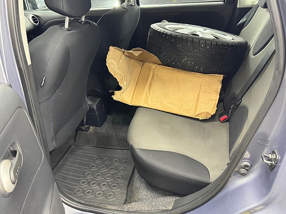 Nissan Note 19 of 21