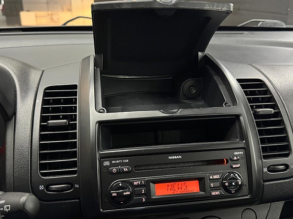 Nissan Note 13 of 21