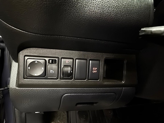 Nissan Note 14 of 21
