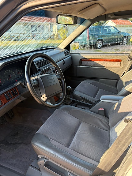 Volvo 940 4 of 6